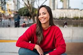 “Perfecto para llevar control en casa” – Laura, 35 años